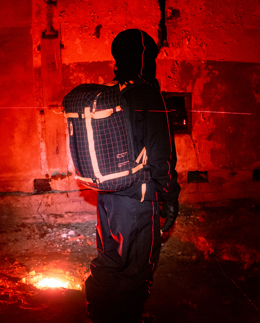 Backcountry Backpack 25L Coral Flash