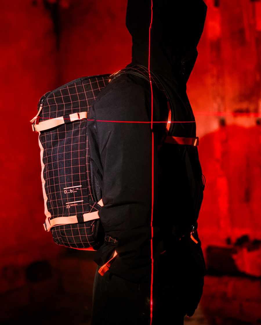 Backcountry Backpack 25L Coral Flash