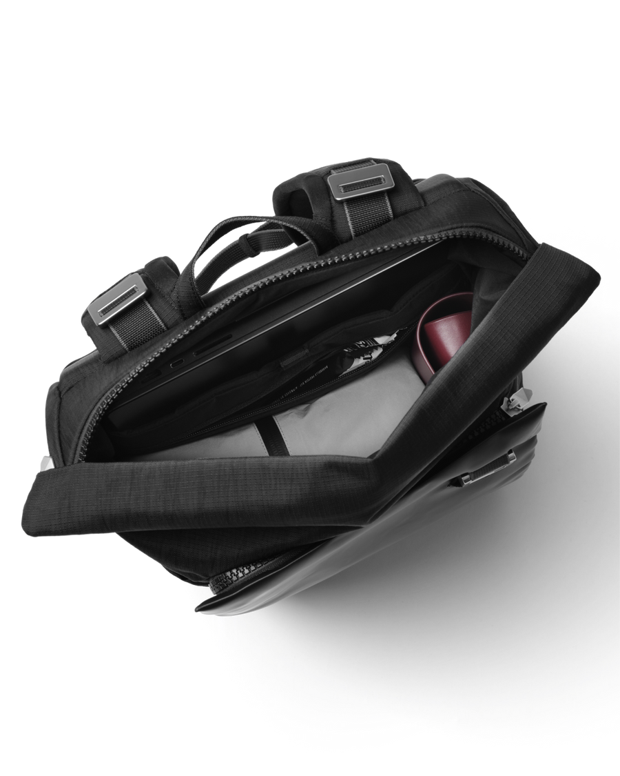 Entour Daypack 18L Chrome Black