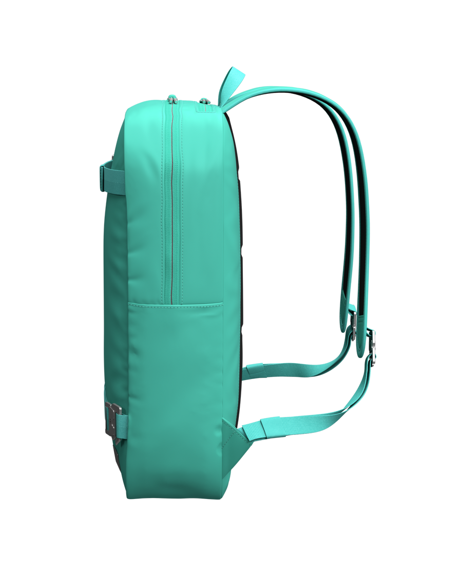 Essential Backpack 17L Glacier Green