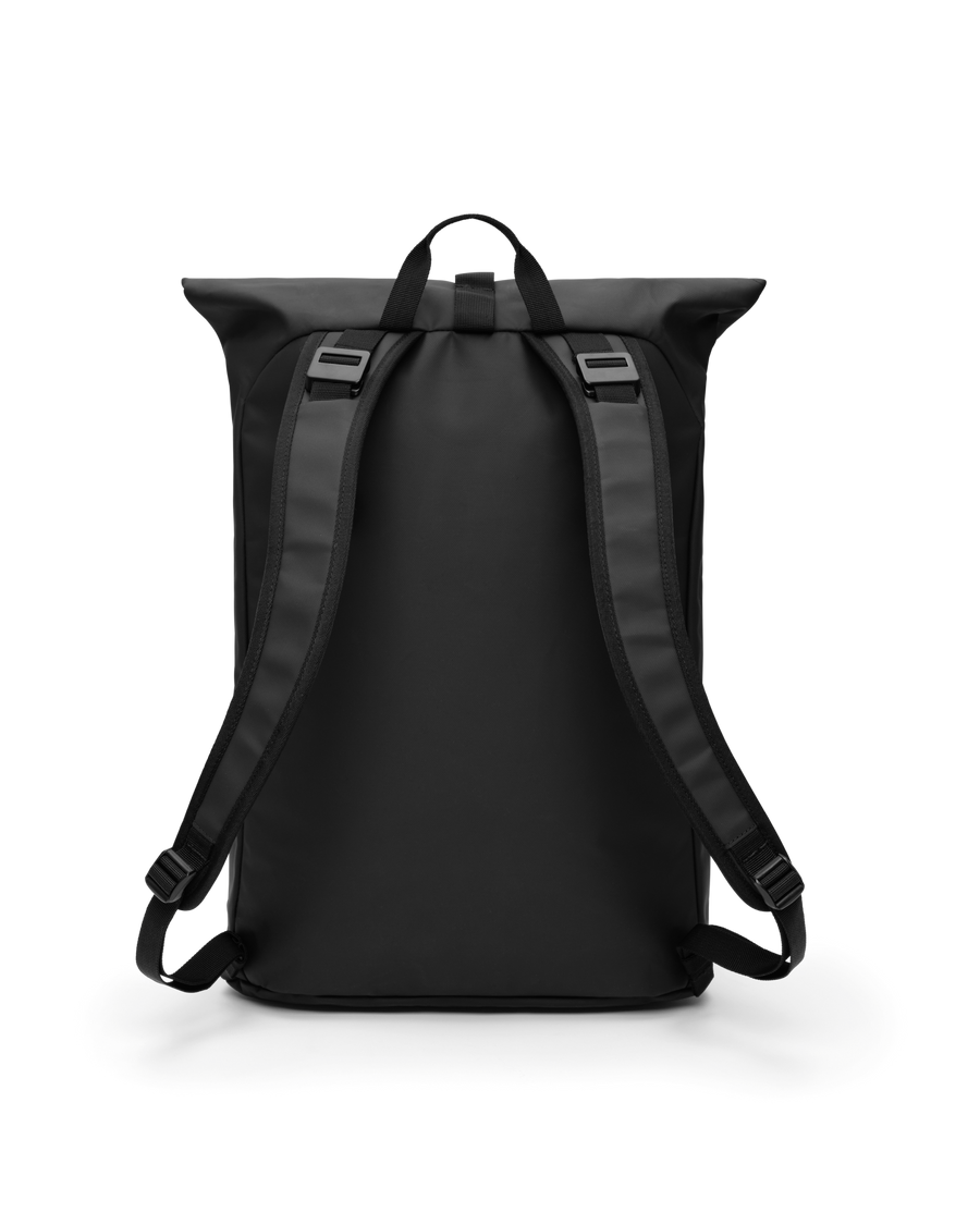 Essential Backpack 24L Black Out