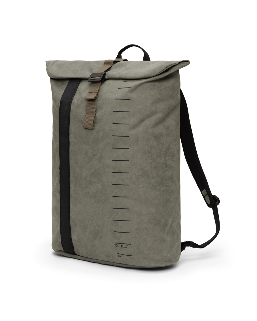 Essential Backpack 24L Forest Green