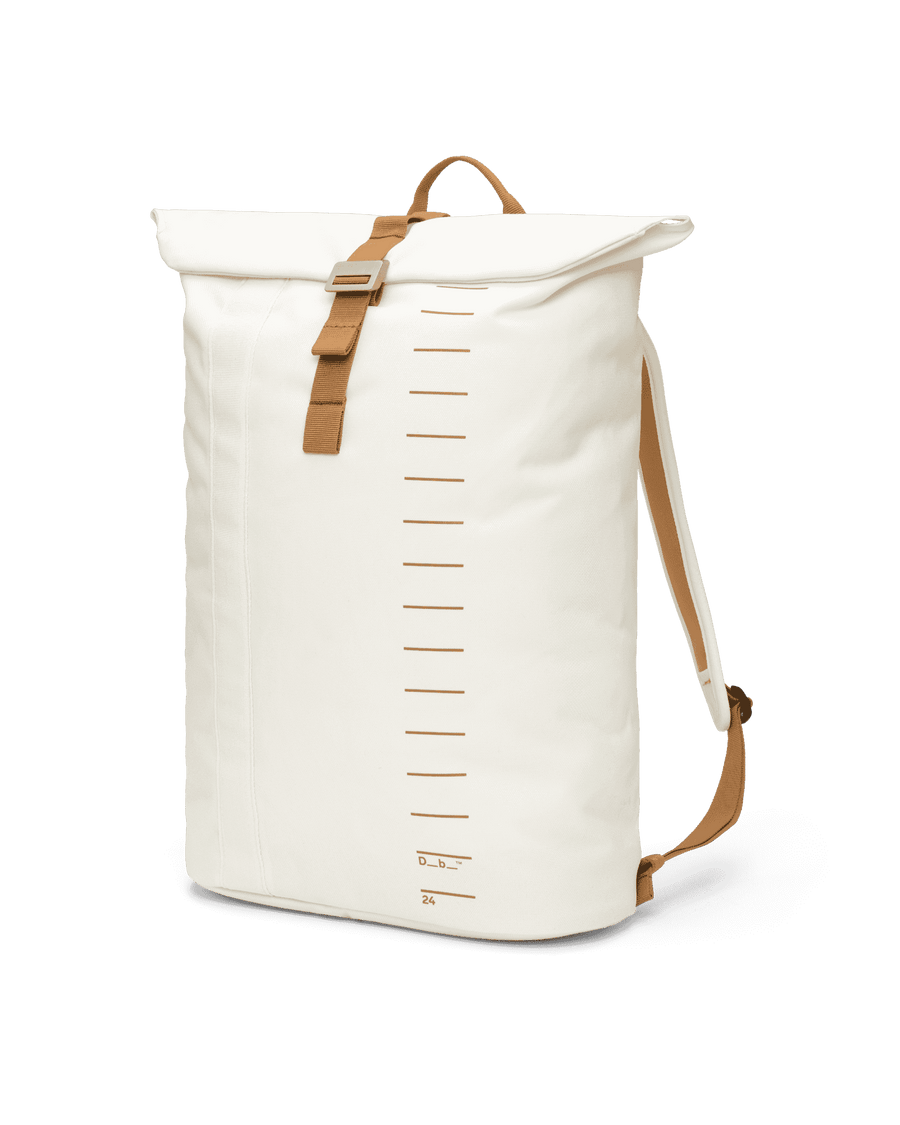 Essential Backpack 24L Oatmilk