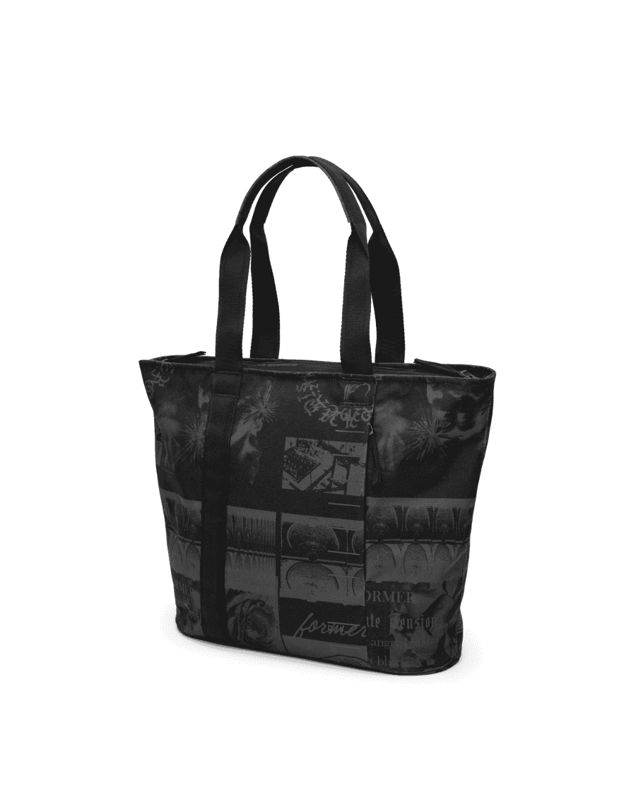 Essential Tote 20L Db x Former
