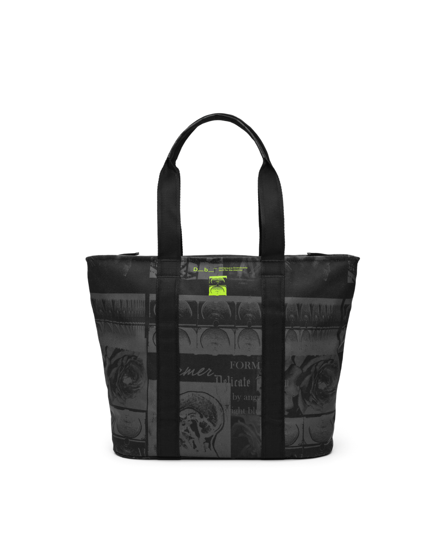 Essential Tote 20L Db x Former