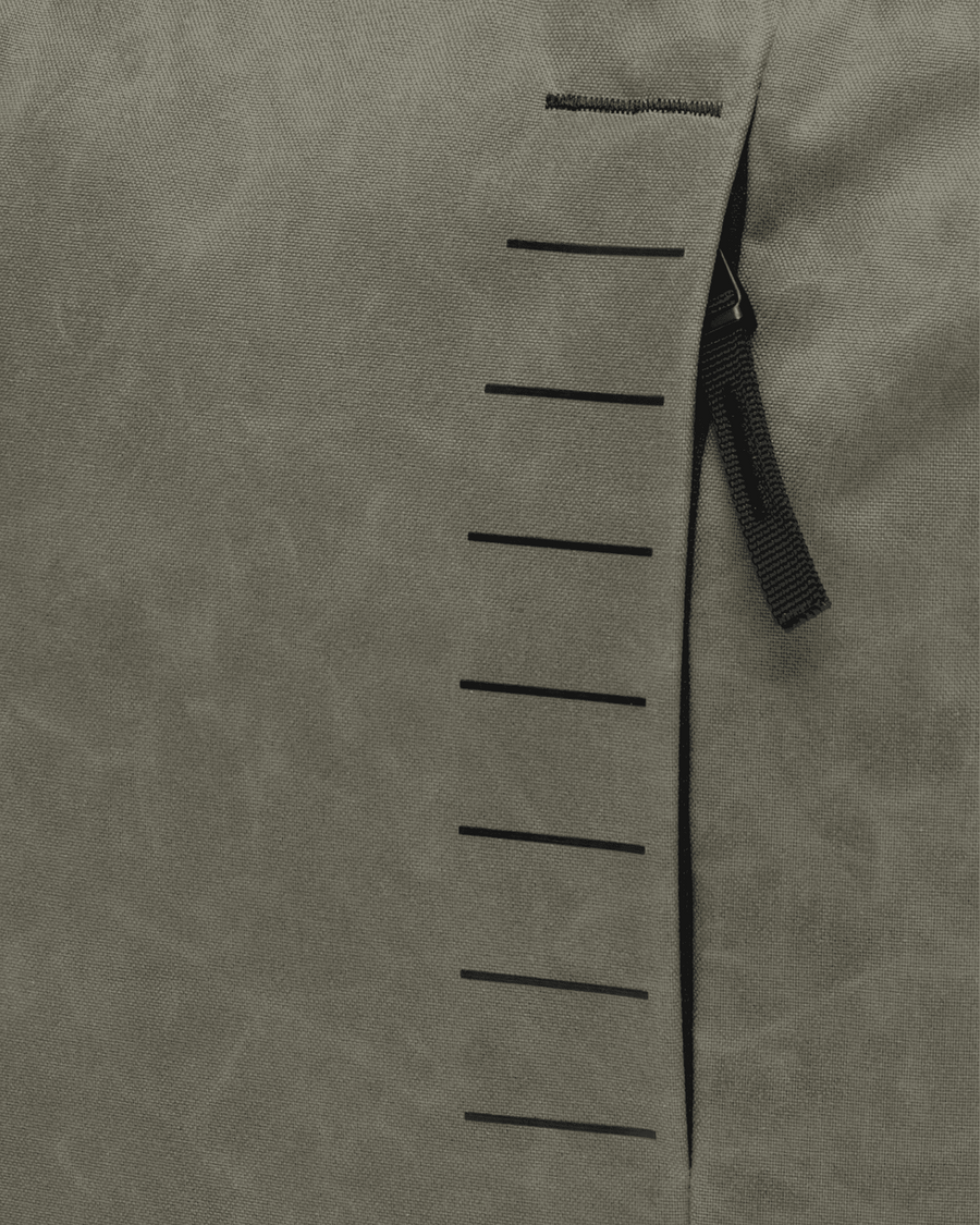 Essential Tote 20L Forest Green