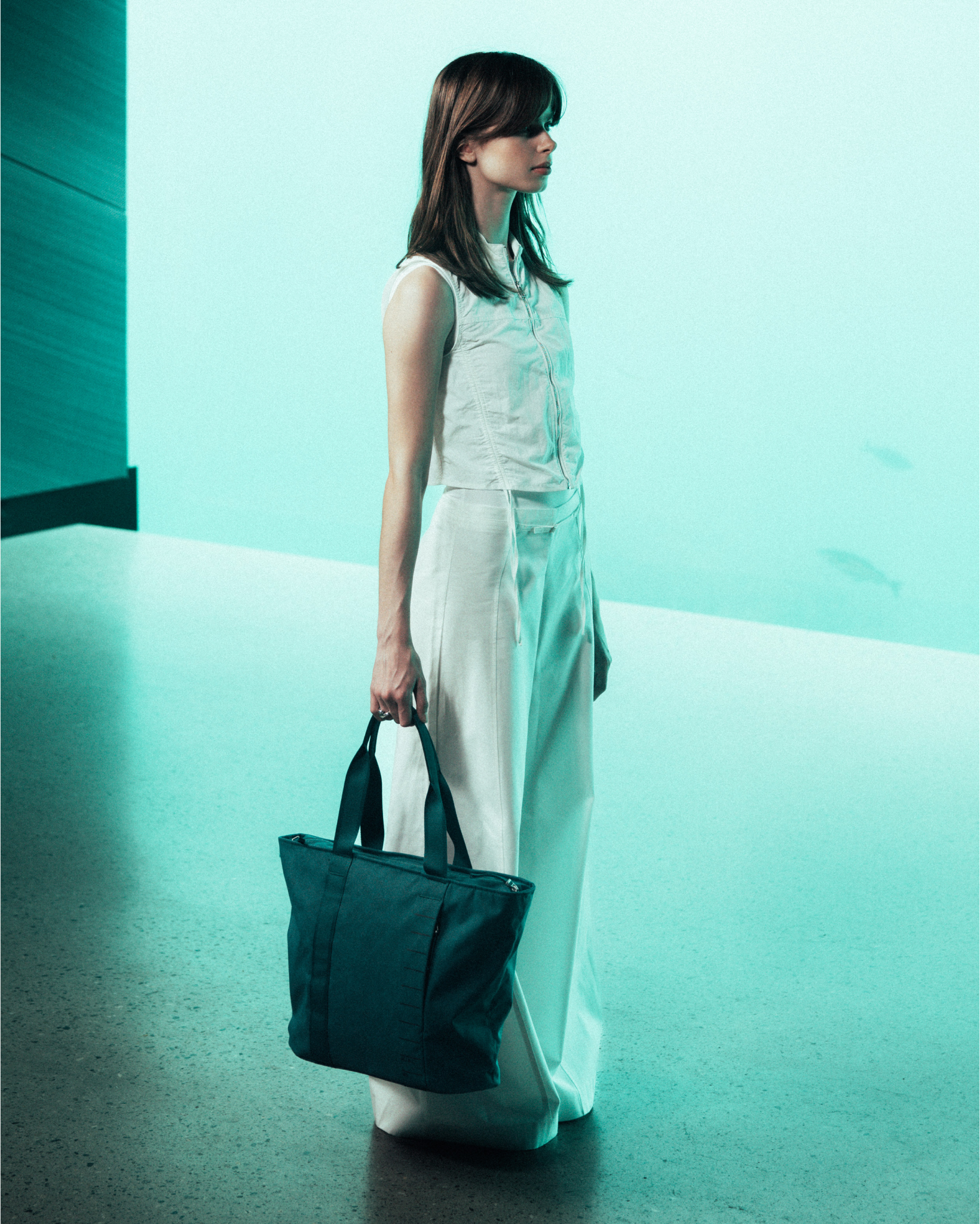 Essential Tote 20L Midnight Teal | Db Journey US