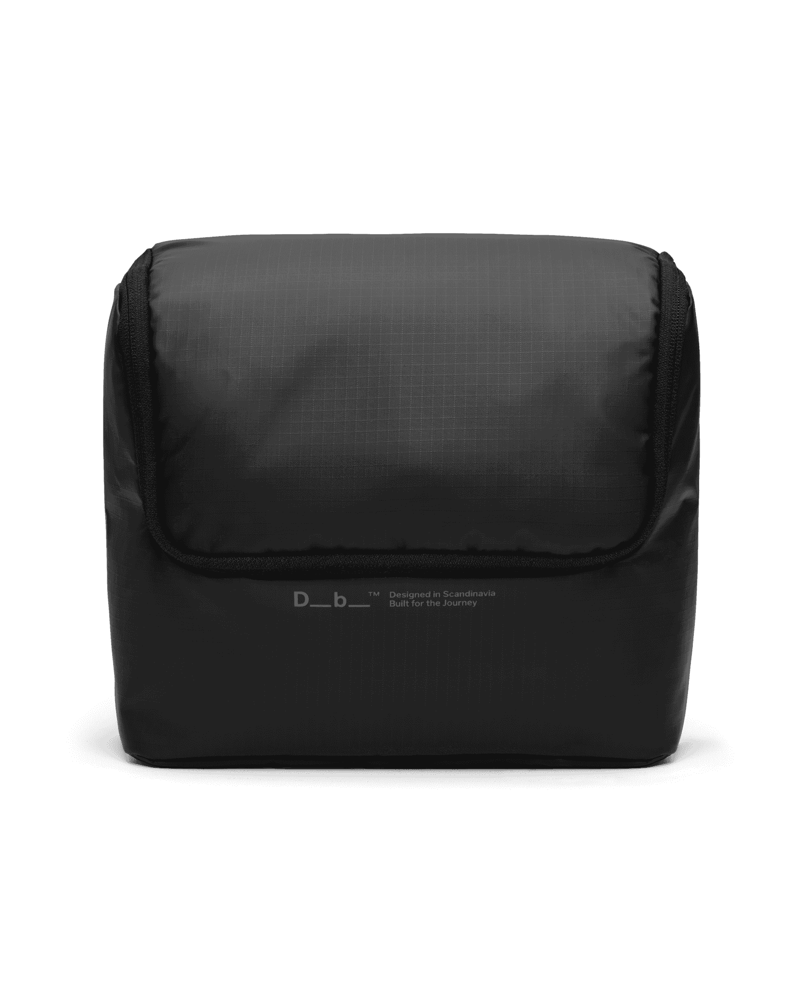 Essential Washbag M Black Out | Db Journey US