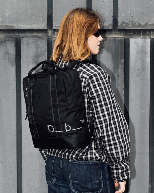 Hauler Backpack 15L Black Out