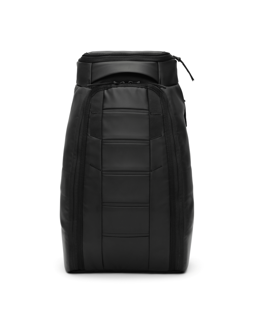 Hugger Backpack 20L Black Out