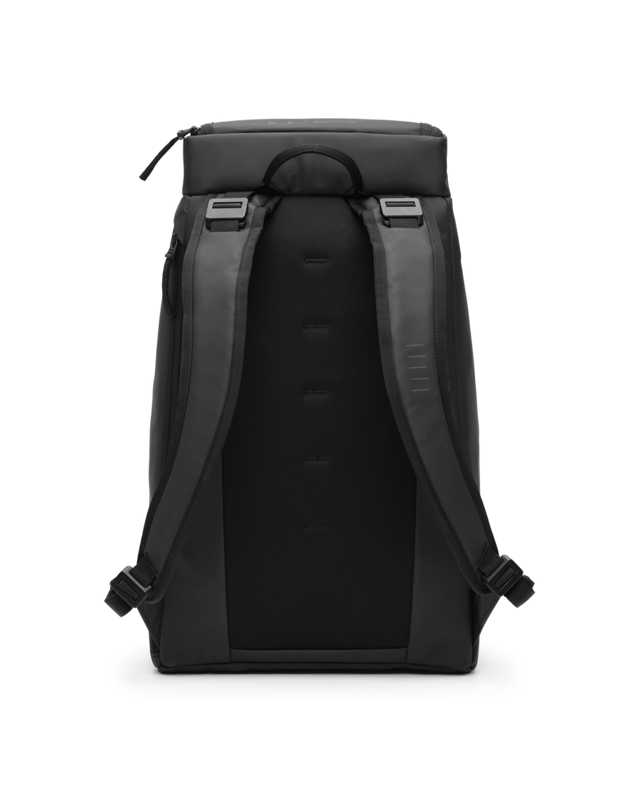 Hugger Backpack 25L Black Out