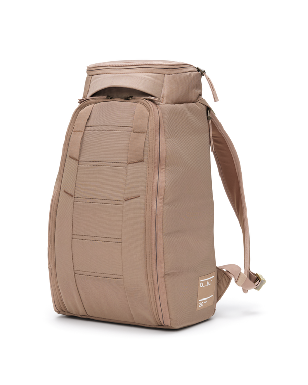 Hugger Backpack 20L Affogato Brown