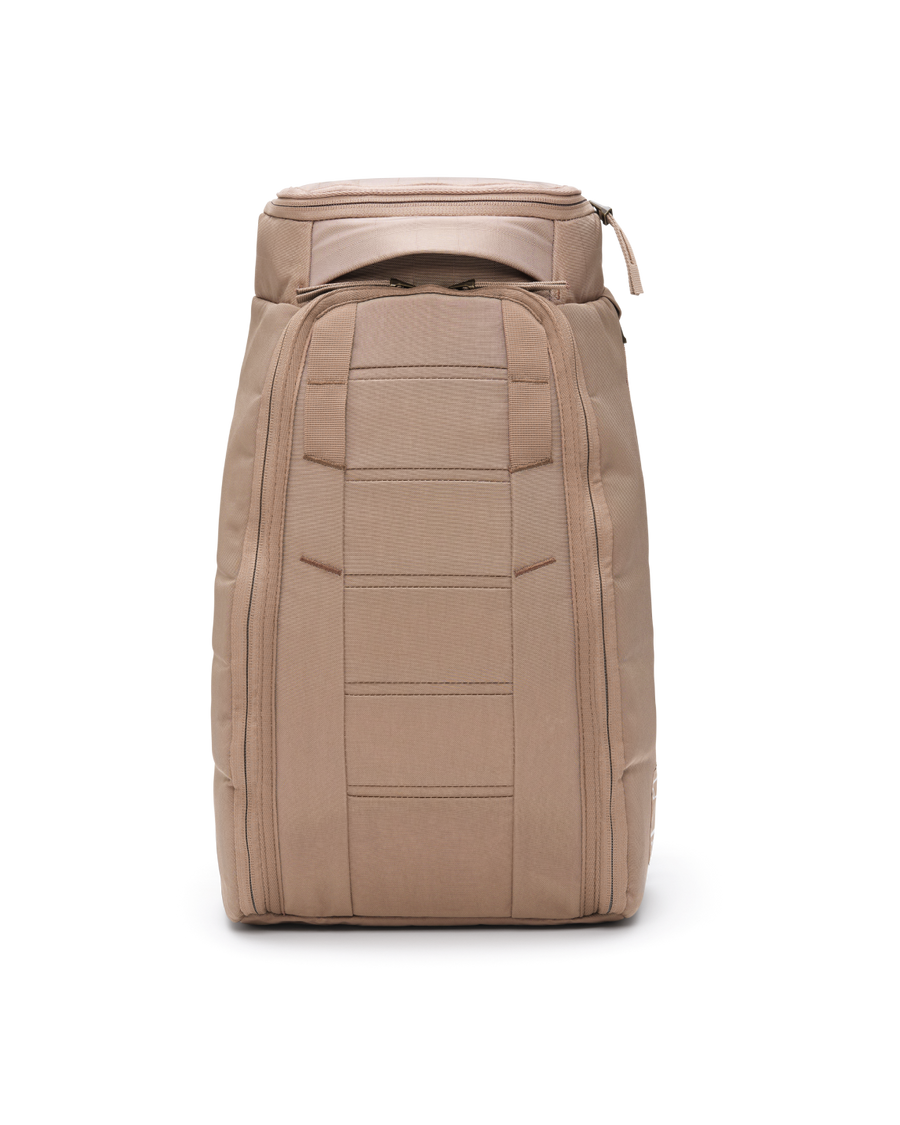 Hugger Backpack 20L Affogato Brown