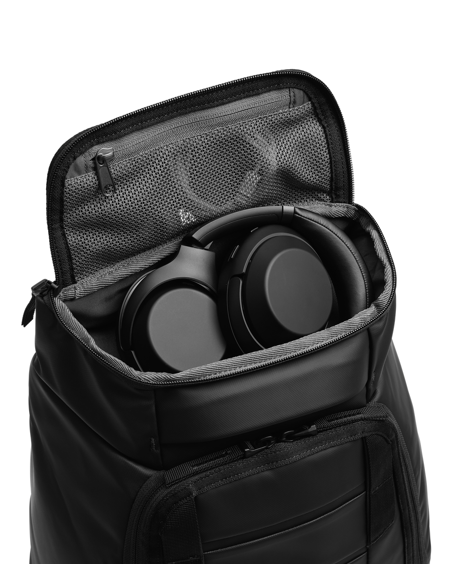 Hugger Backpack 25L Basil Green
