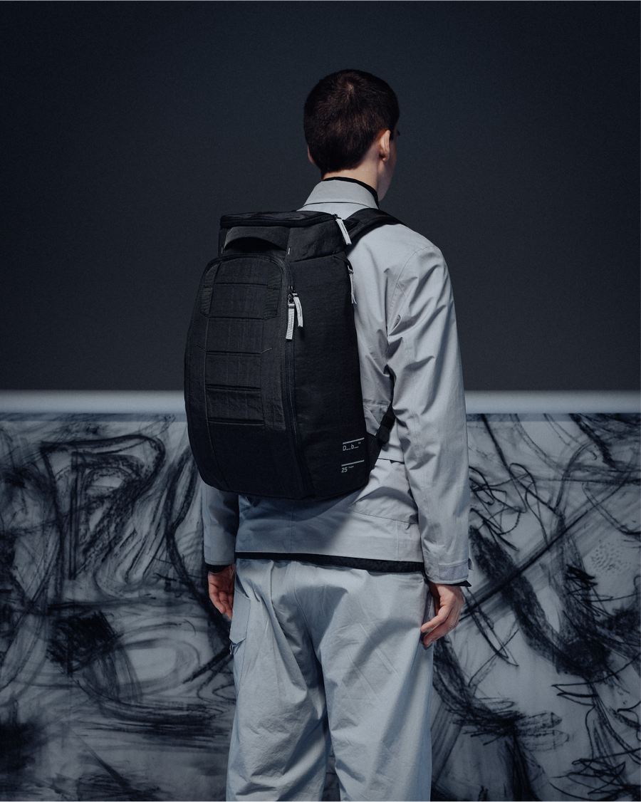 Hugger Backpack 25L Charcoal Grey