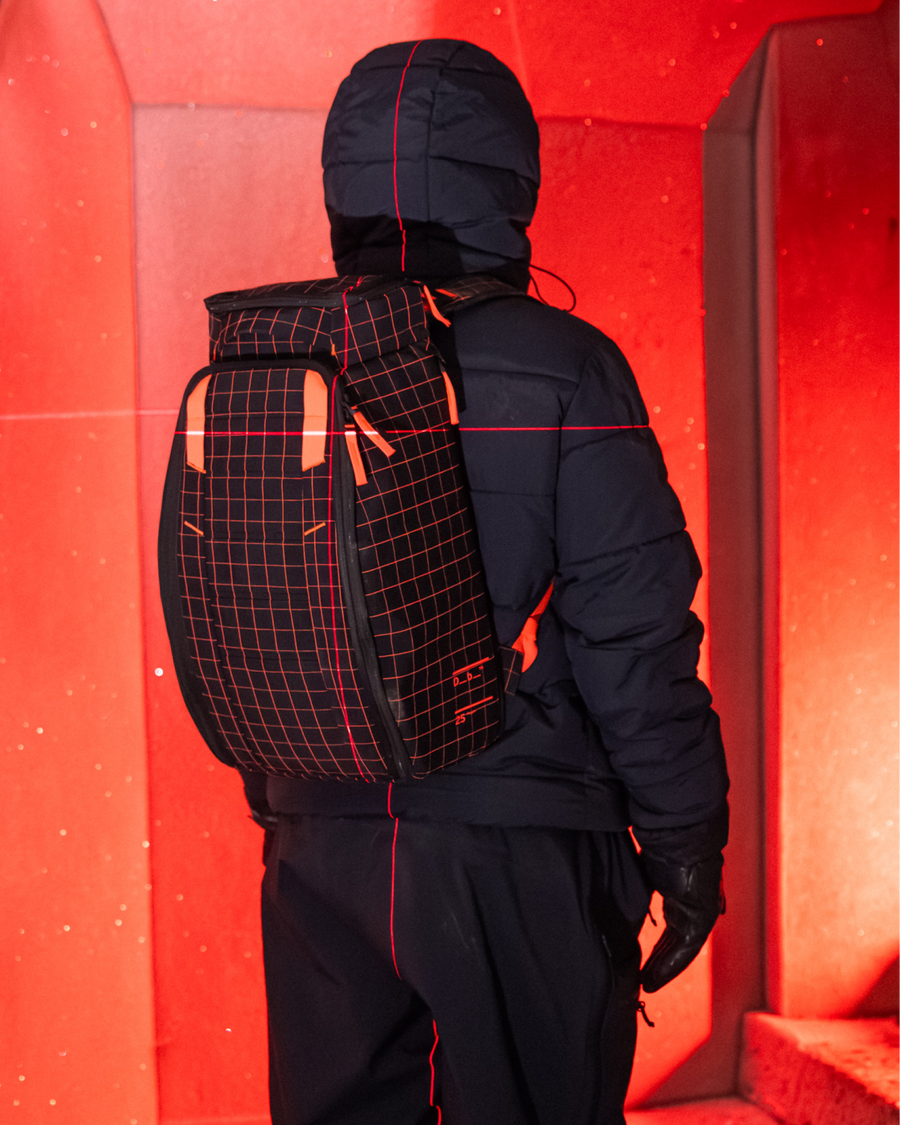 Hugger Backpack 25L Coral Flash