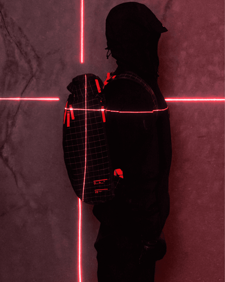 Hugger Backpack 25L Coral Flash