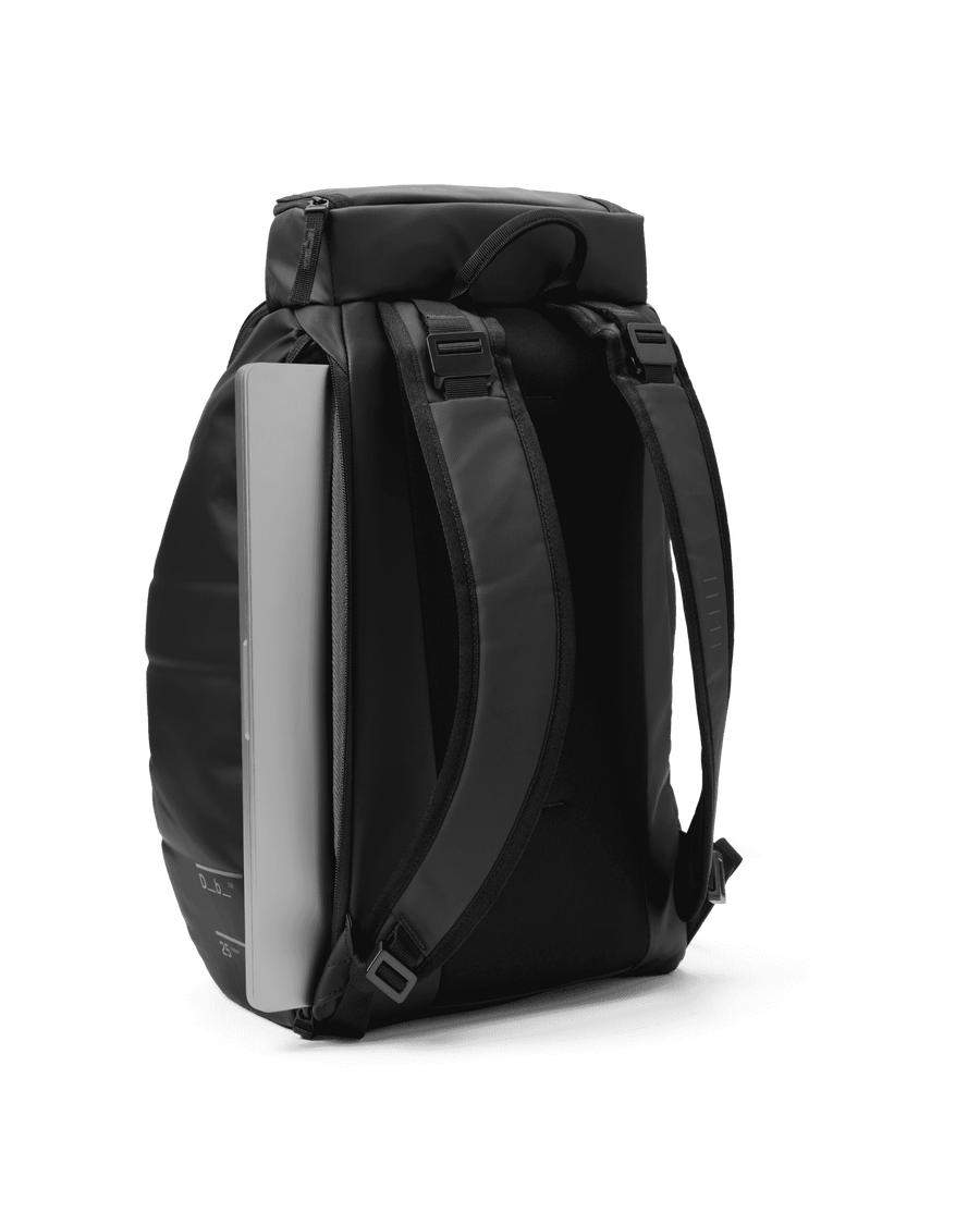 Hugger Backpack 25L Oatmilk