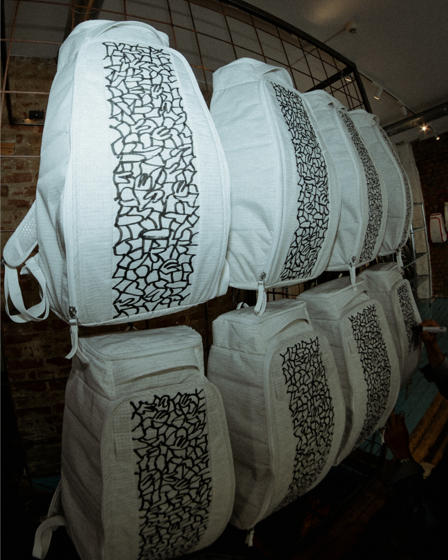 Hugger Backpack 30L Lucas Beaufort