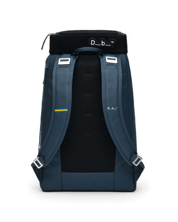 Hugger Backpack 30L Sweden