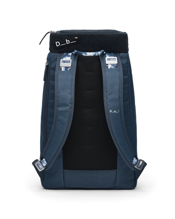 Hugger Backpack 30L USA