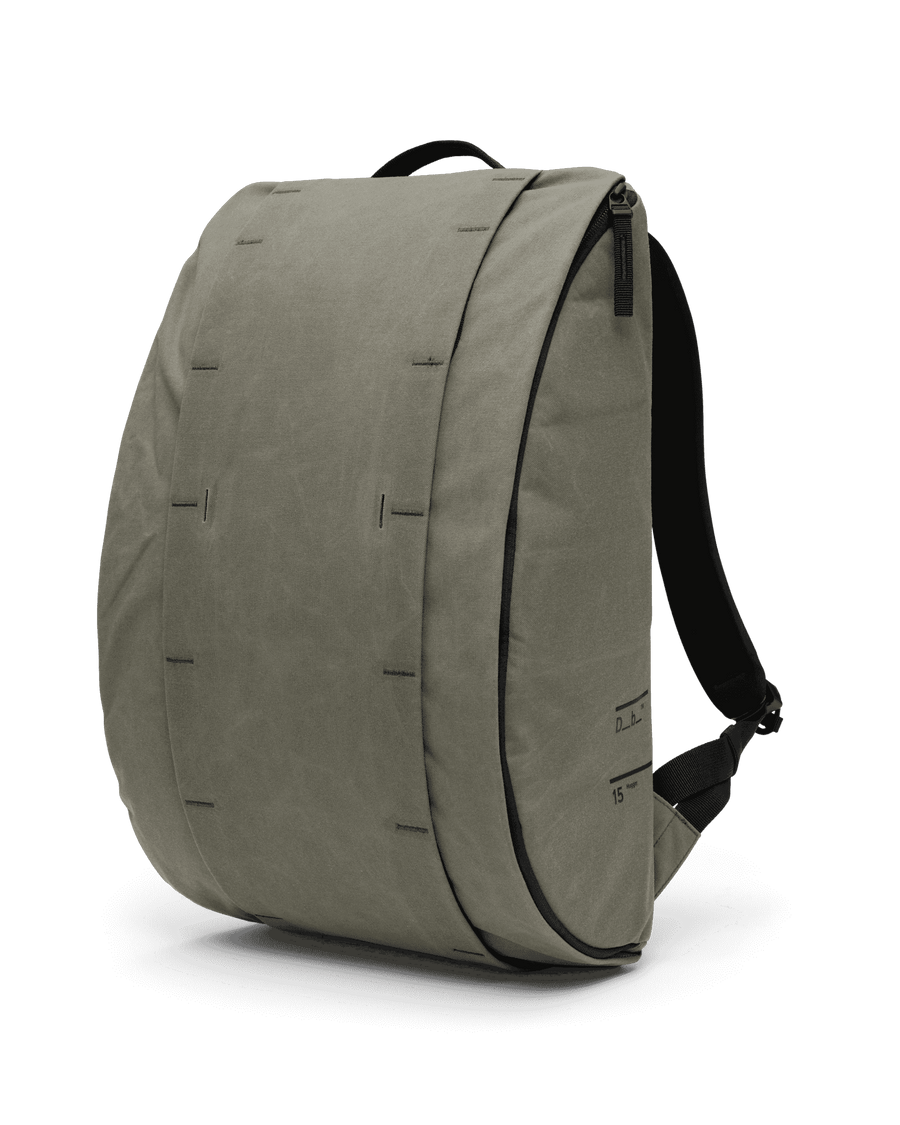 Hugger Base Backpack 15L Forest Green