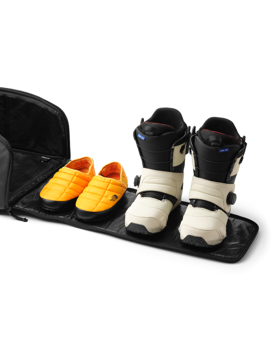 Hugger Bootpack 45L Coral Flash