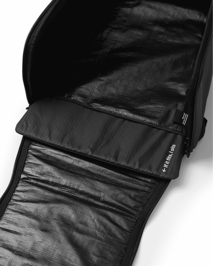 Hugger Bootpack 45L Coral Flash