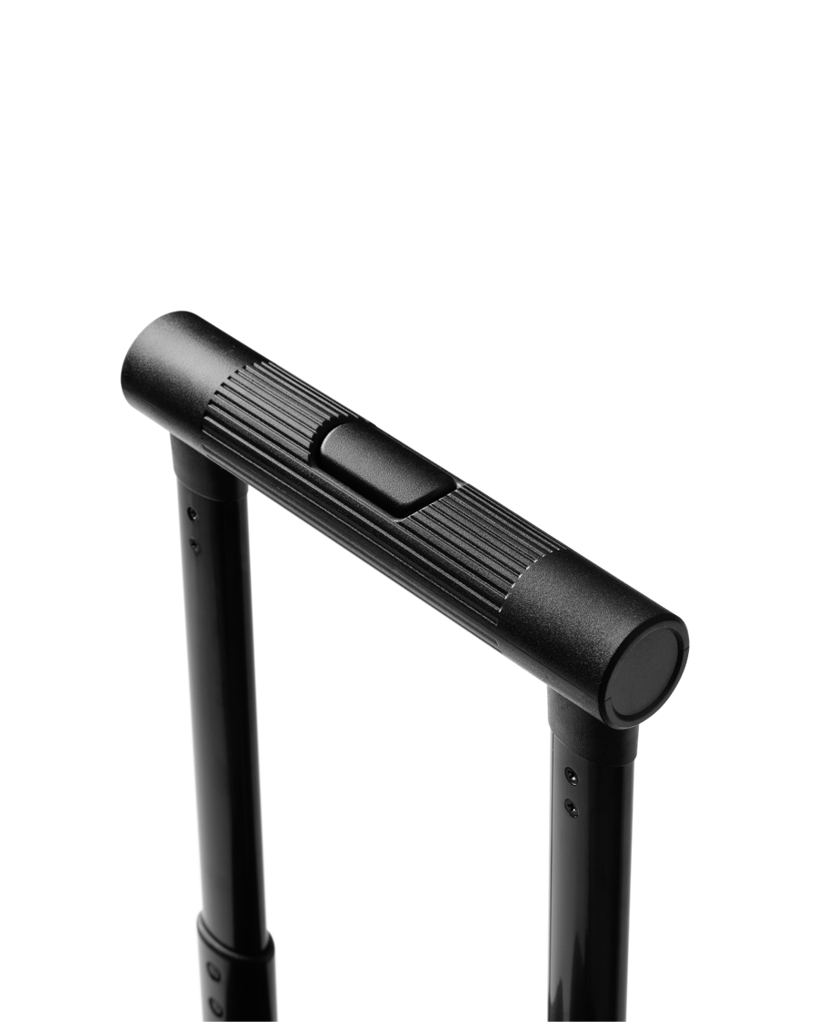 Hugger Roller Bag Carry-on 40L Sand Grey