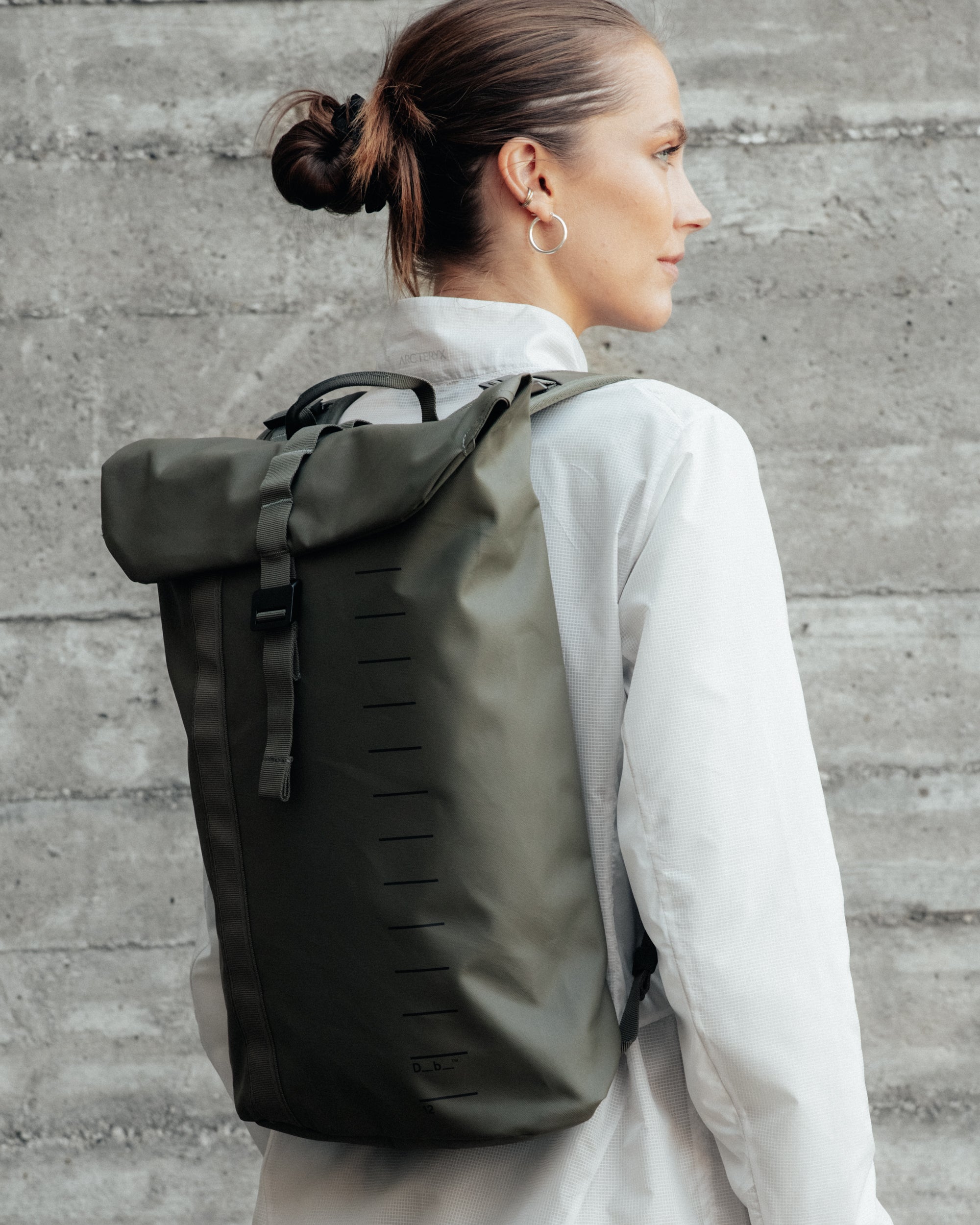 Db Essential 12L Backpack - Moss Green Db Essential 12L Backpack - Moss Green