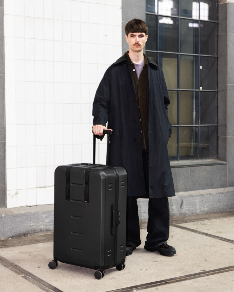 Ramverk Check-in Luggage Large Black Out