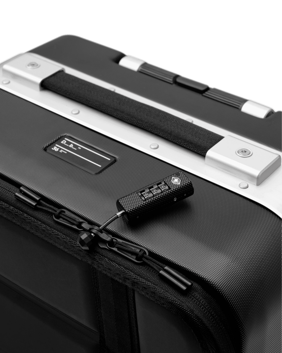 Ramverk Pro Front-access Carry-on Silver..