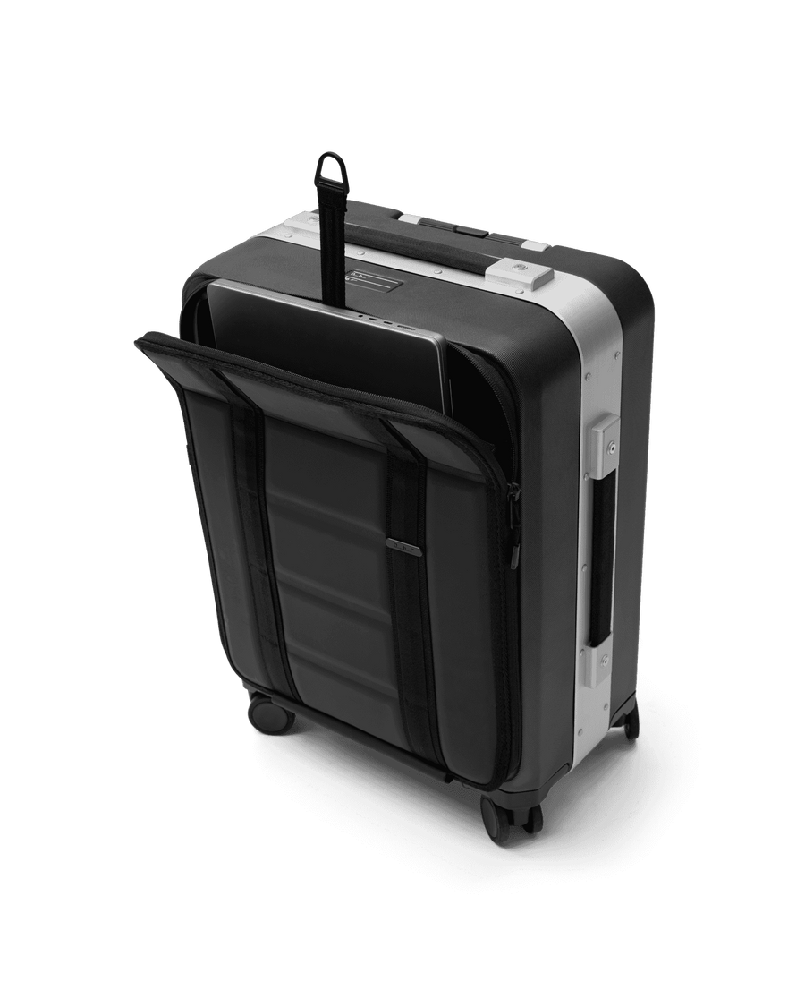 Ramverk Pro Front-access Carry-on Silver..