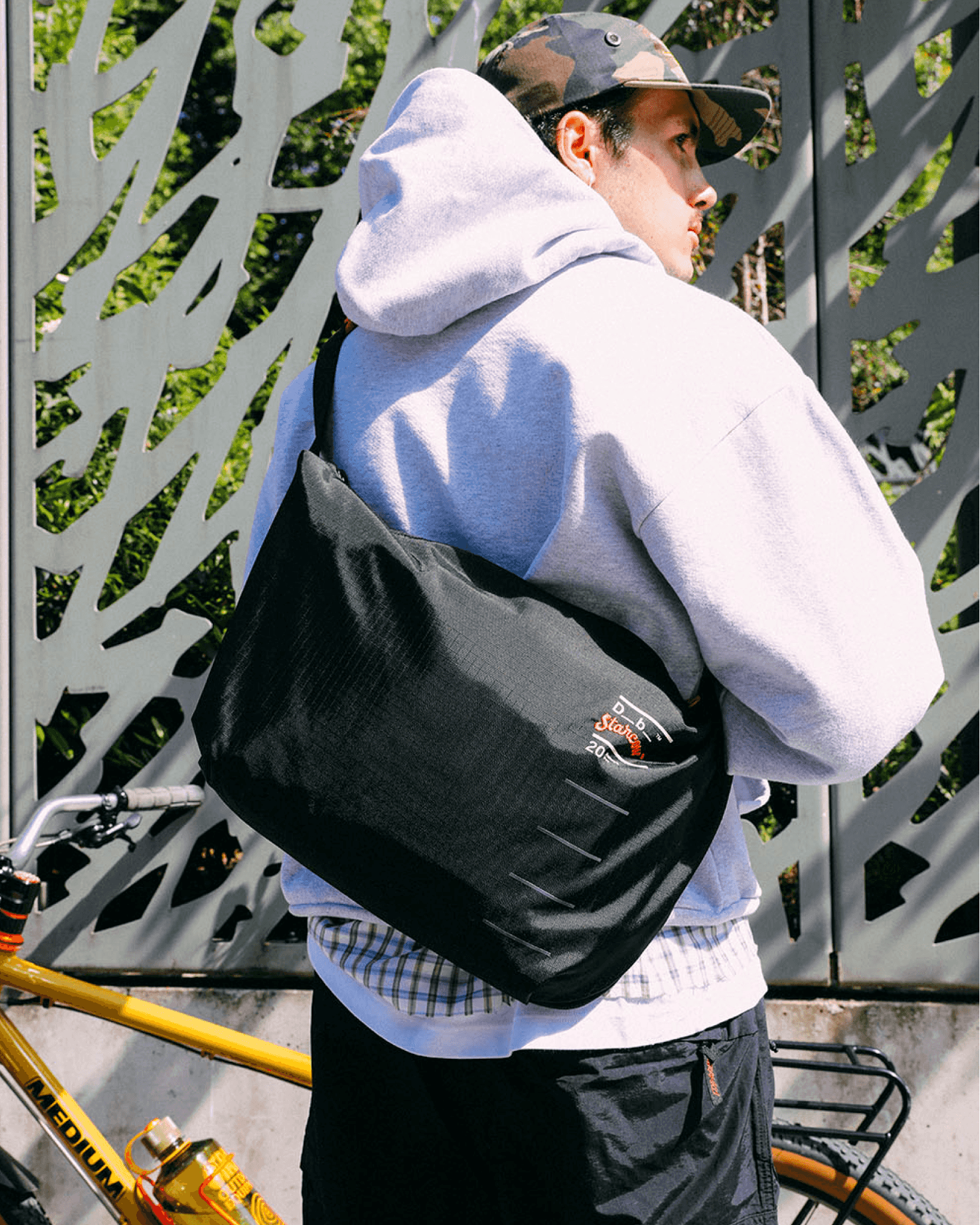 Ramverk Pro Sling Bag 20L Db x Starcow | Db Journey Europe
