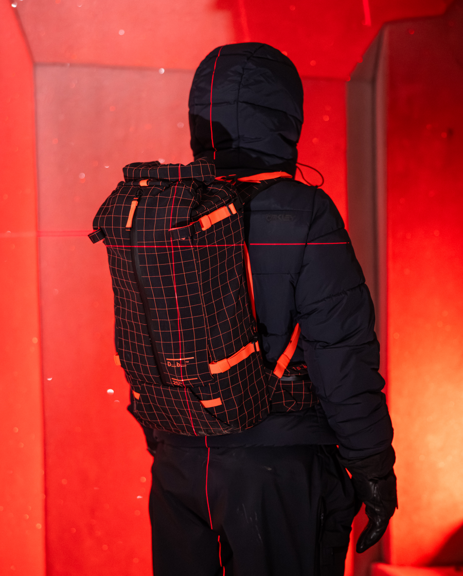 Snow Pro Backpack 25L Coral Flash