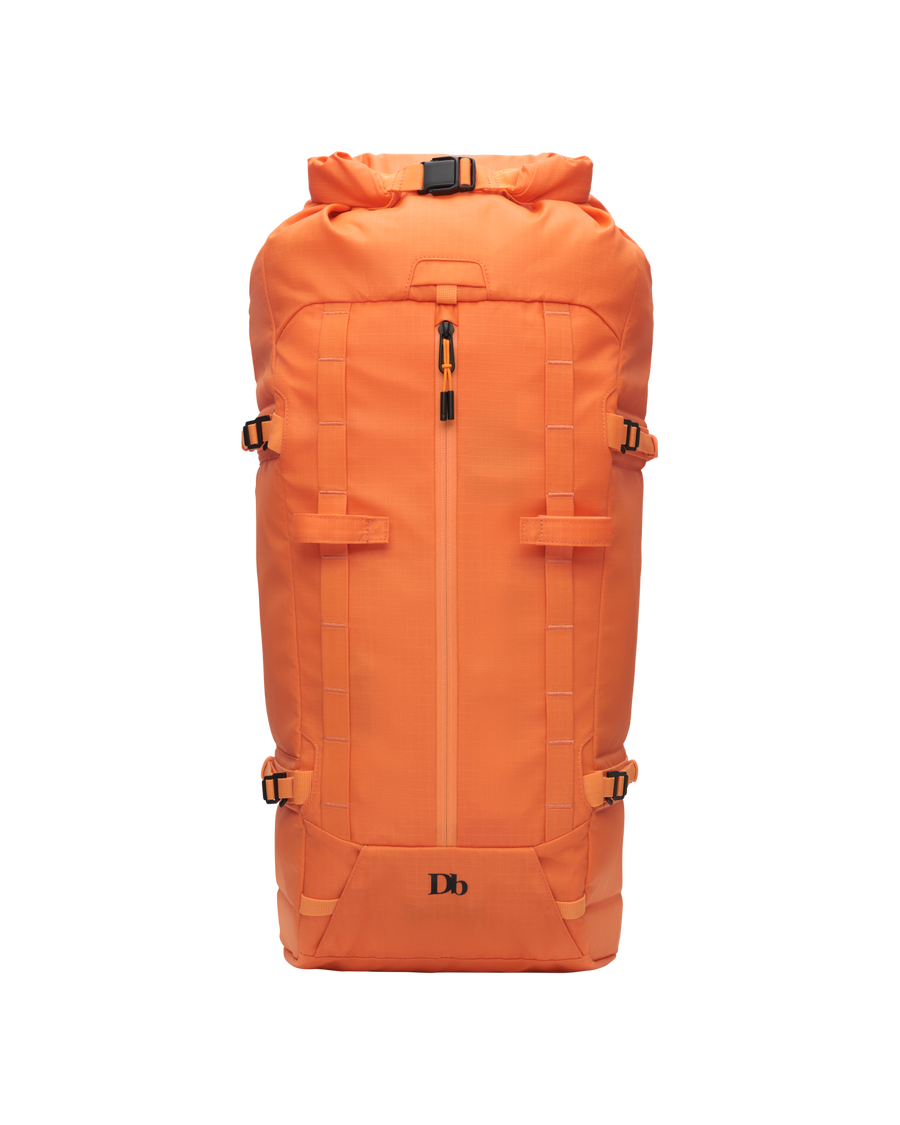 TheFjall34LBackpack-8_f00fc6a9-ca42-4b81-8c6a-8b82128df31f.png