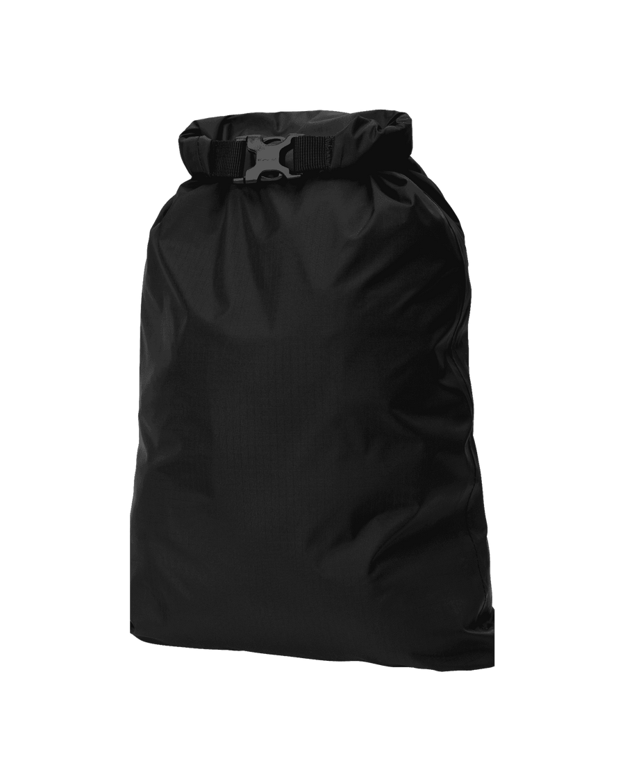 Essential Drybag 8L Black Out