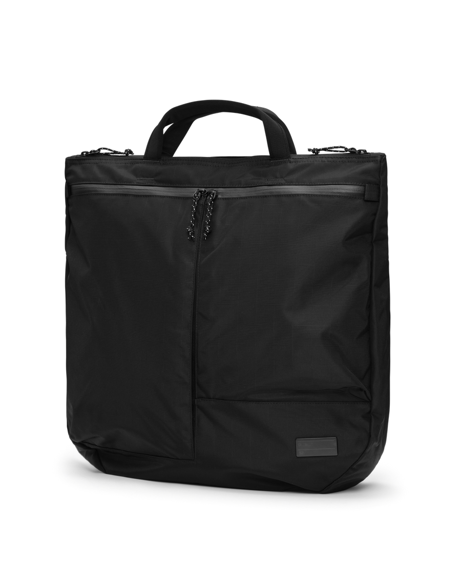 Utility Tote 32L Black Out