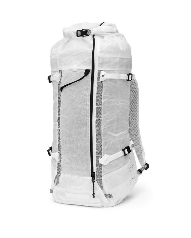 Weigh Lighter Backpack 25L Monochrome