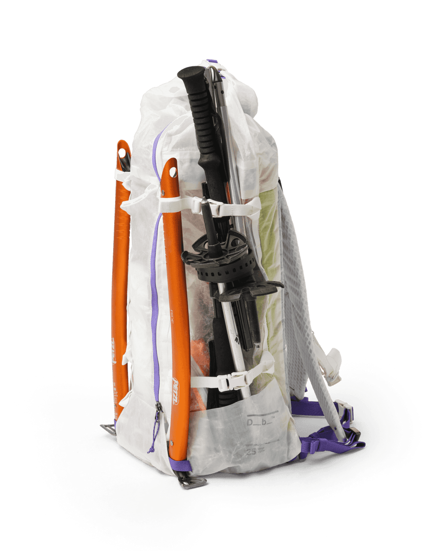 Weigh Lighter Backpack 25L Weigh Darker