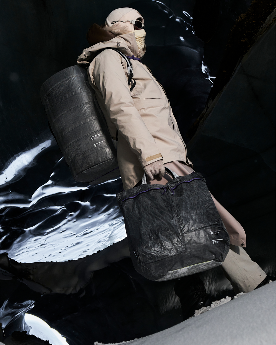 Weigh Lighter Helmet Bag 32L Weigh Darker