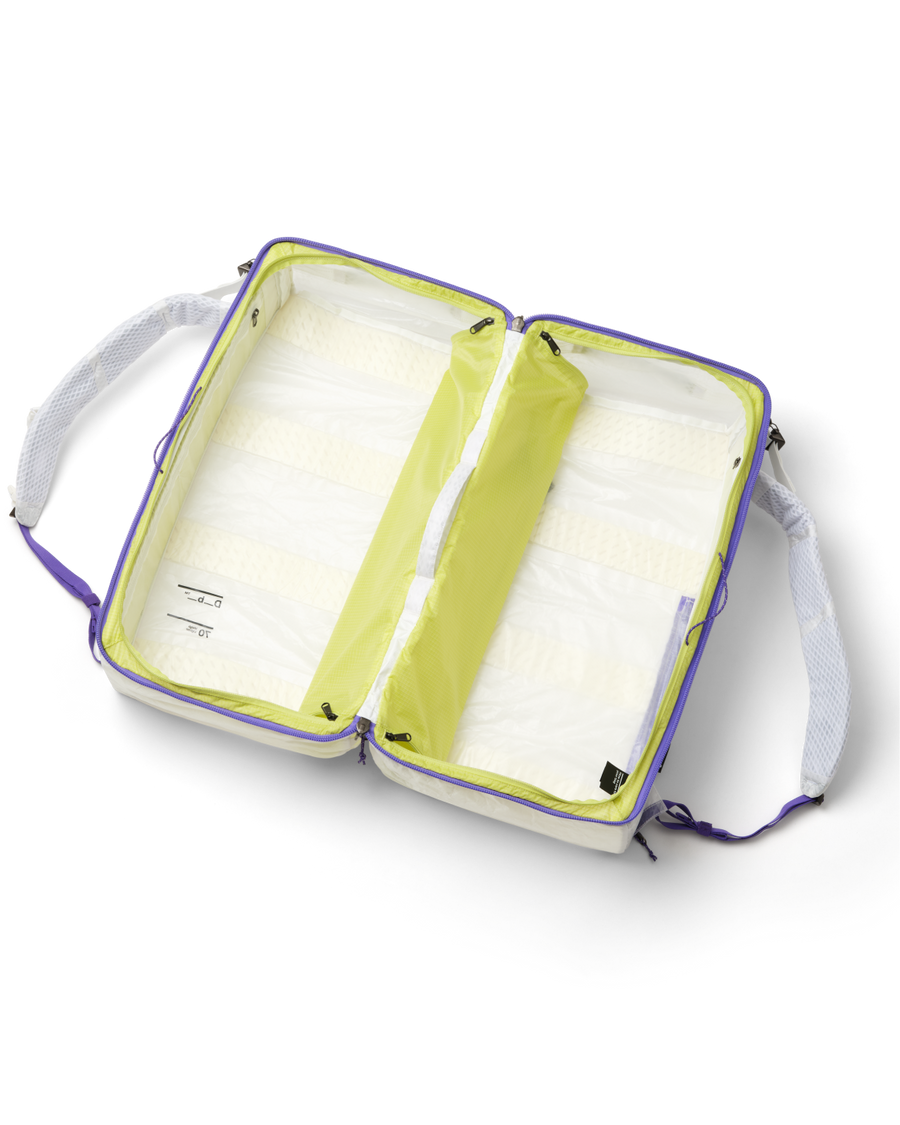 Weigh Lighter Split Duffel 70L Monochrome