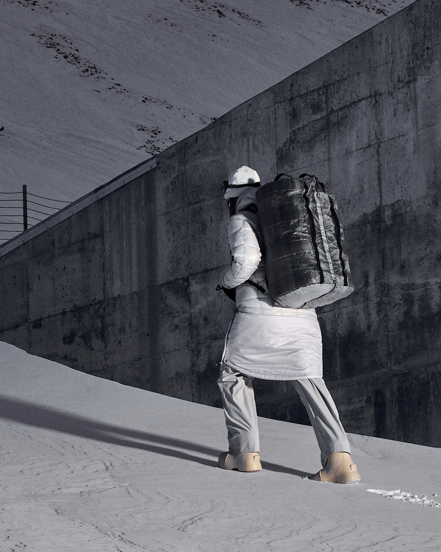 Weigh Lighter Split Duffel 70L Weigh Darker