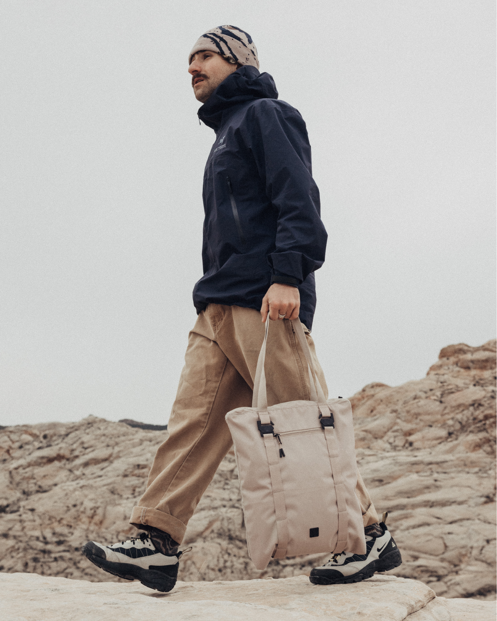 Essential 1st Generation Tote 12L Fogbow Beige | Db Journey US