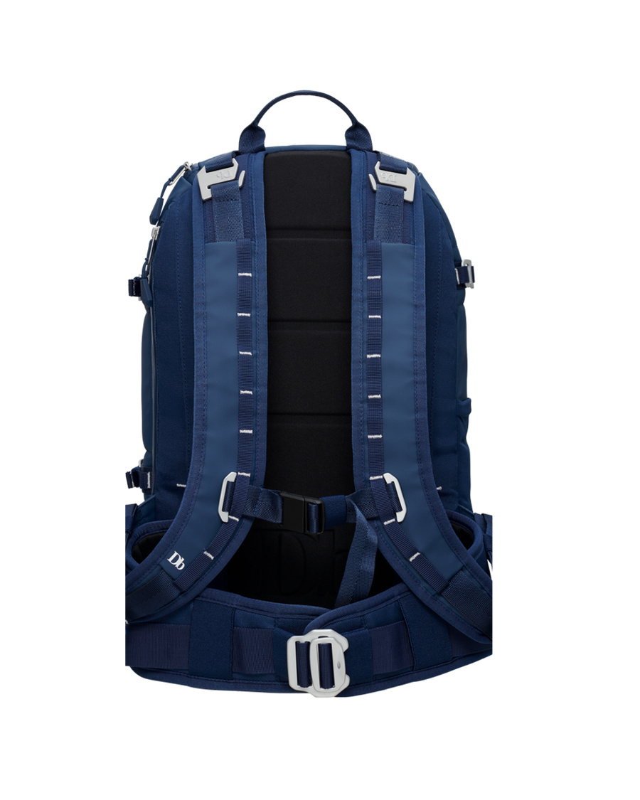 TheBackpackPro-8_af00996c-9c8c-4377-9900-da9f552625e5.png