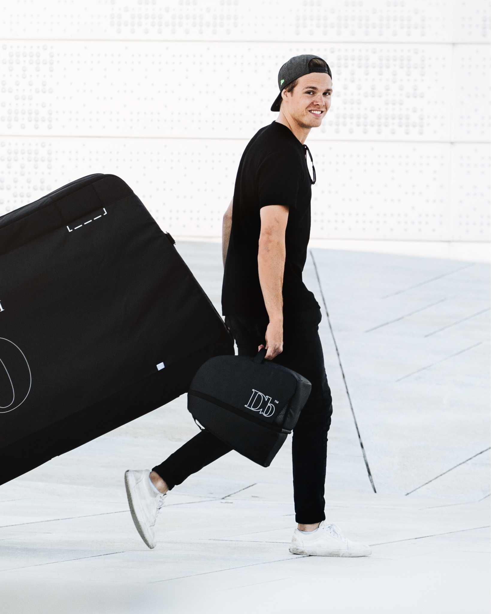 BLANKOF 国内発送 Helmet Bag 24 ブラック bag-4-6hwomen-0dae9.jpg?fit=