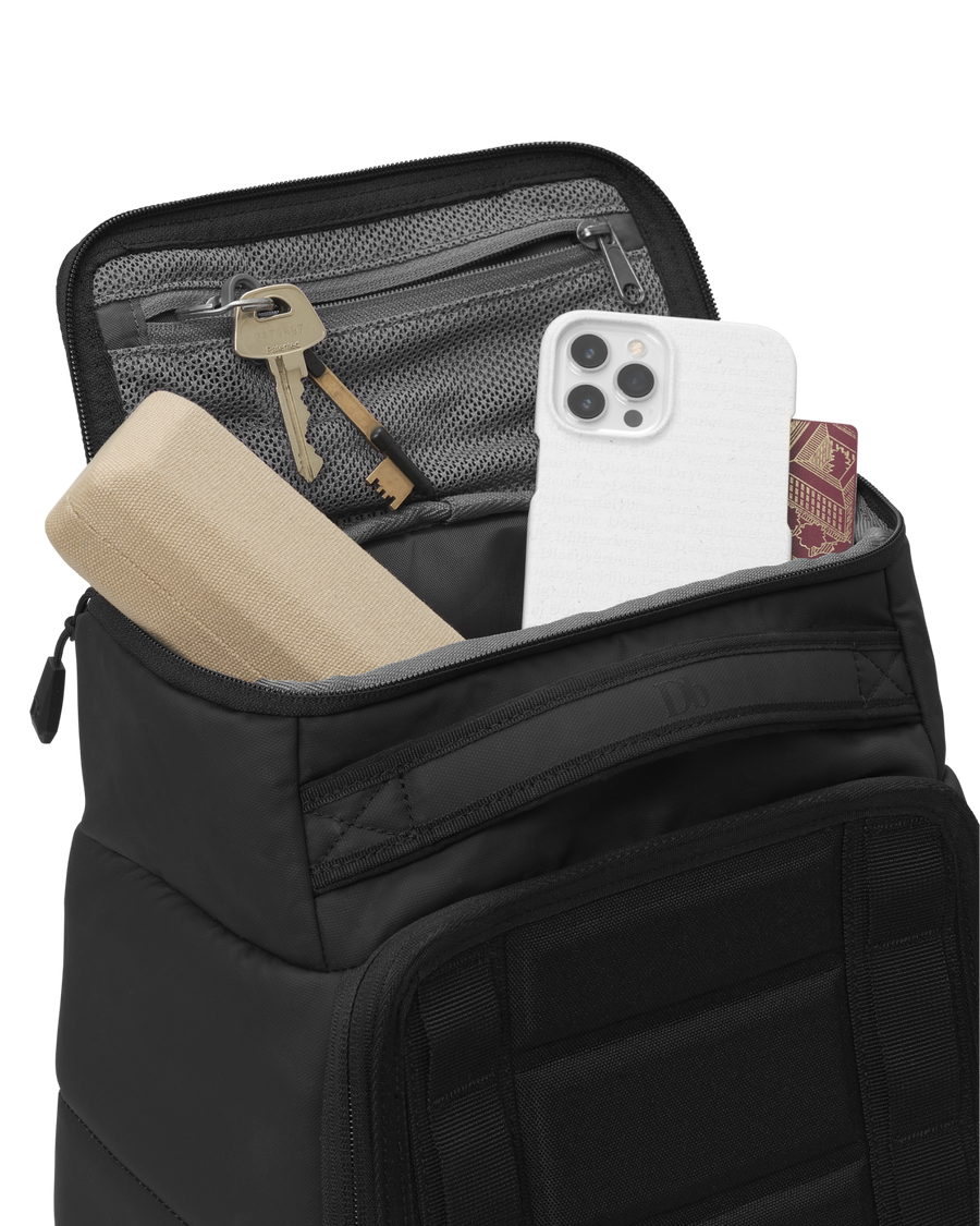TheStrom25LBackpack-10_1_1_4092d508-2596-45bd-890b-957573573d02.png
