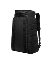 Hugger Backpack 30L Black Out 15/16