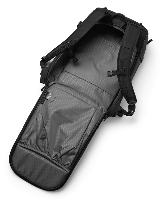 Backcountry Backpack 25L Black Out – Db