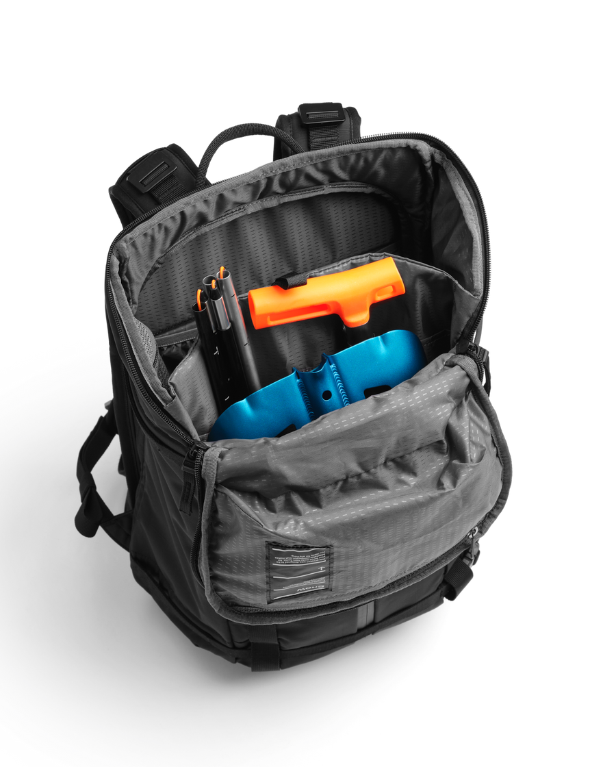 Backcountry Backpack 25L White Noise